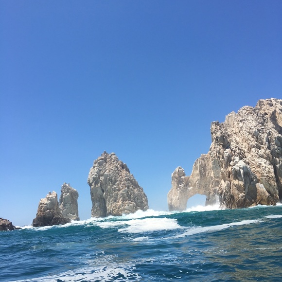 Meet your Posher, Sarah - Picture 3 of 9